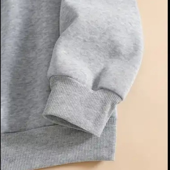 Women’s Gray “Nana” Graphic Crewneck Sweatshirt - Size XL - NWOT - Picture 3 of 5